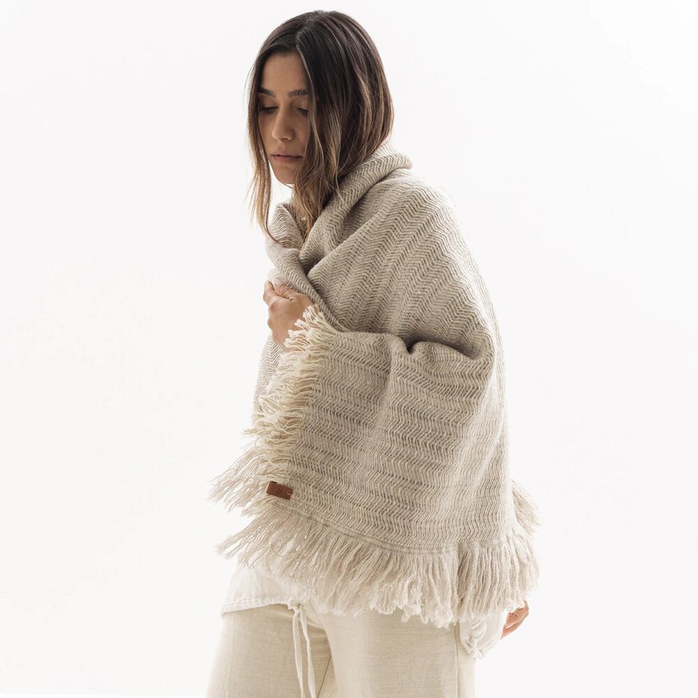 BLANKET QUIL (SAND) (100% MERINO WOOL)
